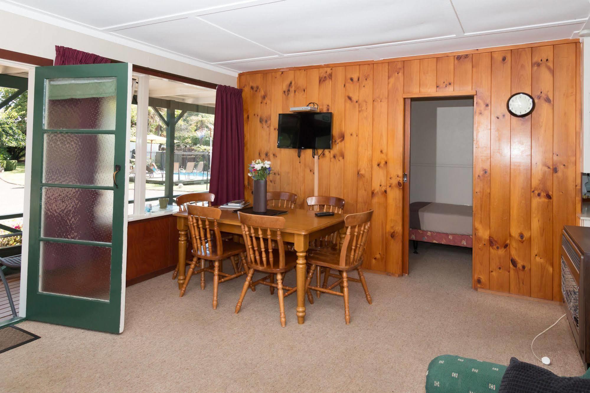 Santa Maria Motel Rotorua Kültér fotó